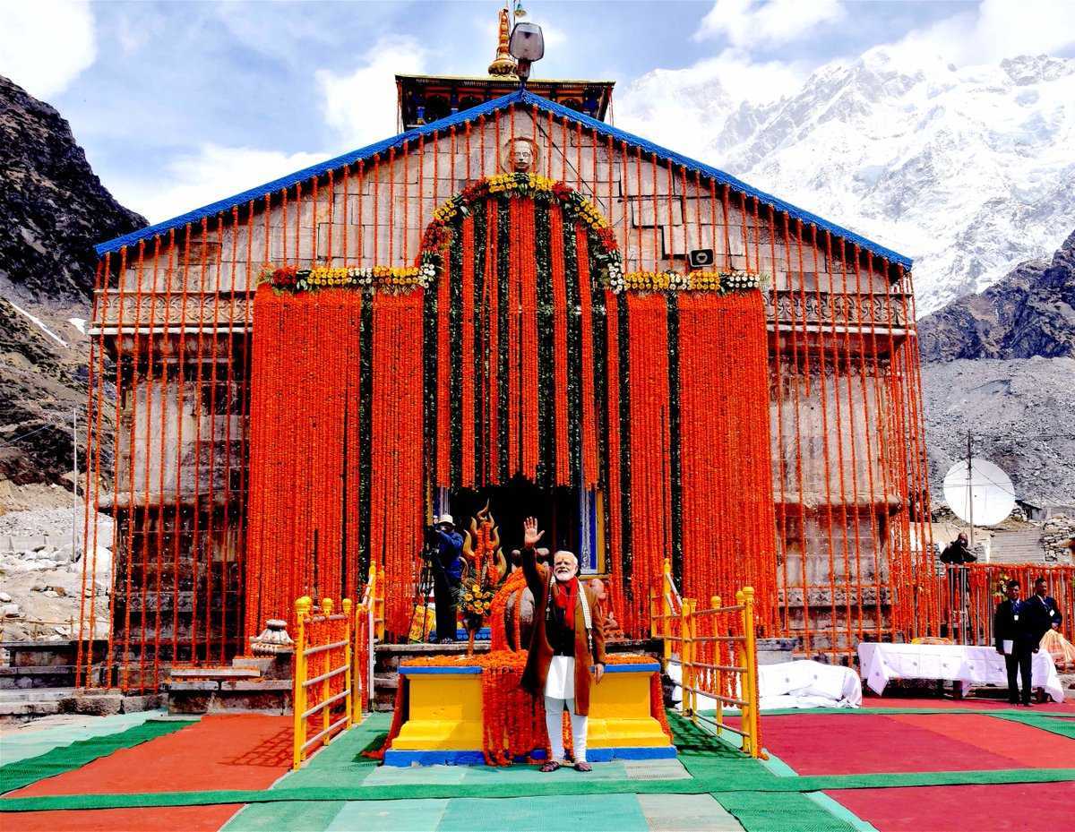 PM Modi Visits Famed Kedarnath Temple