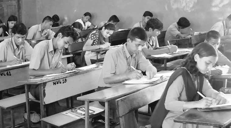 Class 12 CBSE exam result 2017 will declared today at  www.cbse.nic.in and cbseresults.nic.in