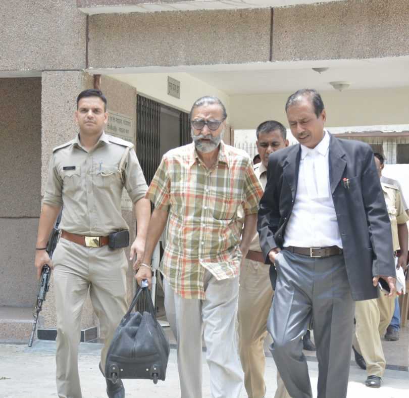 Nithari Case: Moninder Singh Pandher, Surender Koli sentenced to death for serial rape and murder