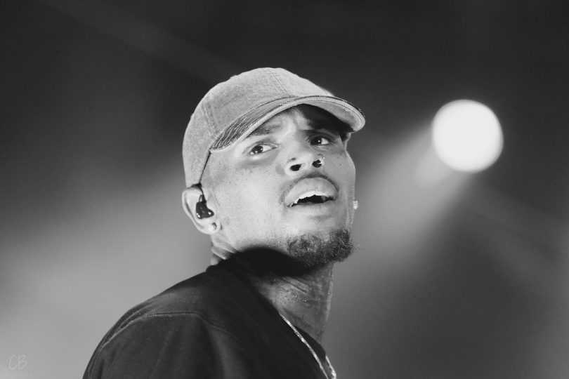 ‘Run It’ and ‘She ain’t you’ singer – Chris Brown, sues concert organizer for Manila incident