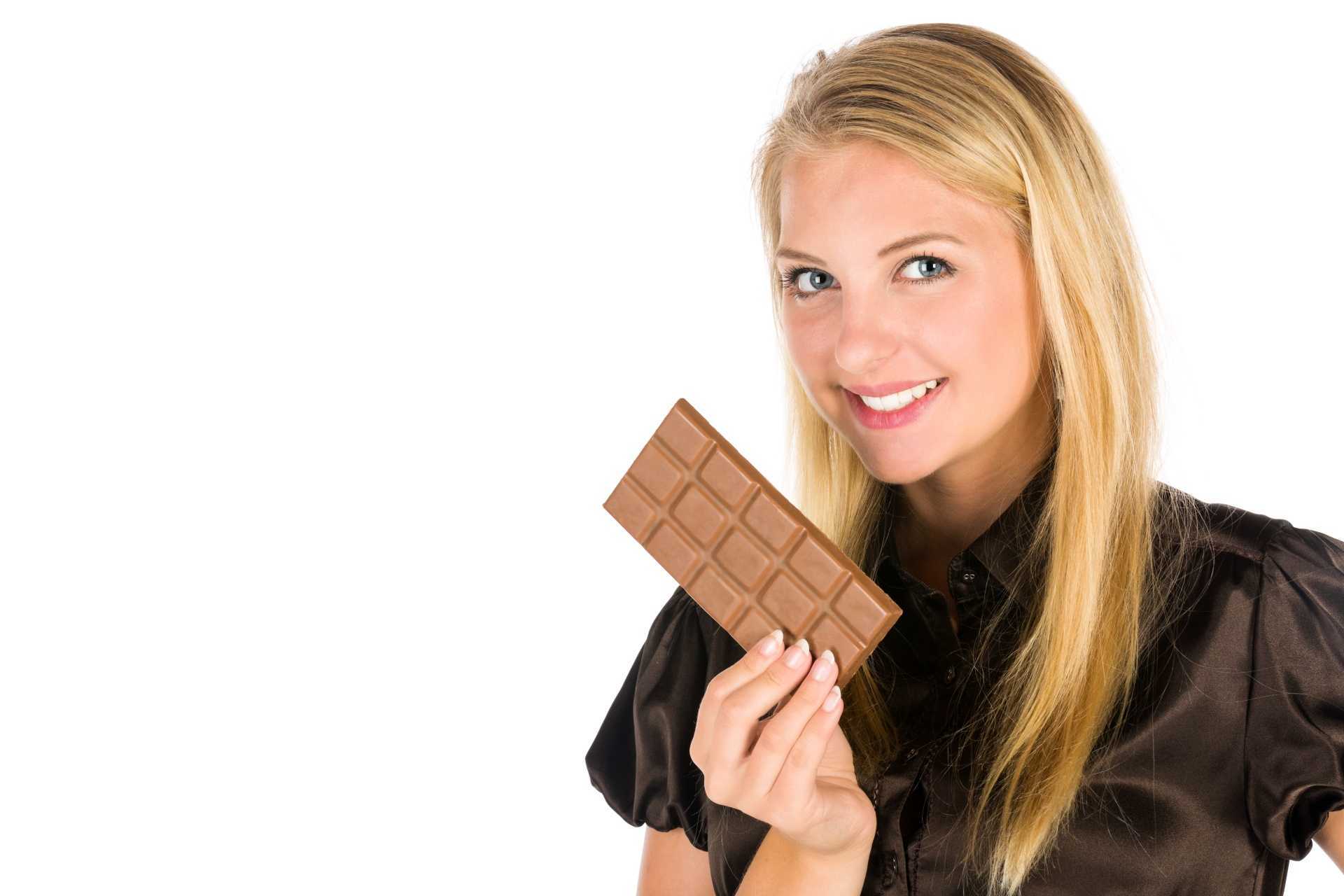Chocolates helps to get relief from bowel disease