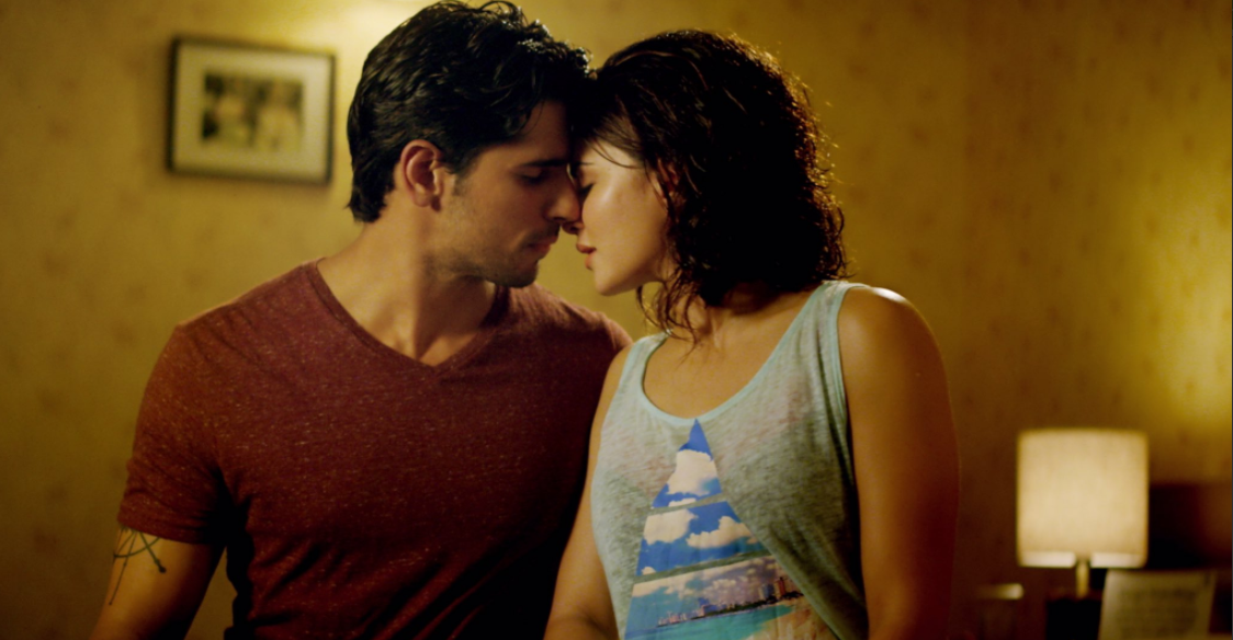 A Gentleman Laagi Na Choote is out: Jacqueline Fernandez and Sidharth Malhotra are drooping over each other