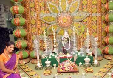 Varamahalakshmi festival 2017 to be celebrated on 4 August 2017