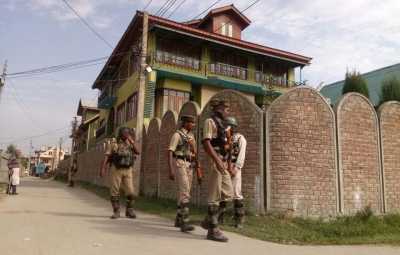 NIA gets 10-day custody of 2 Kashmiri stone-pelters