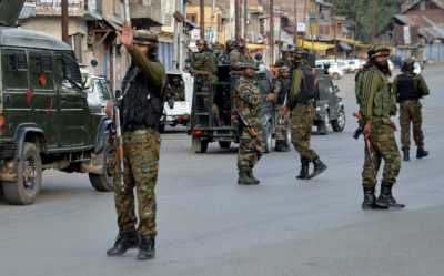 Five CRPF troopers injured in Kashmir grenade blast