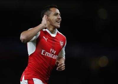 Arsenal forward Alexis Sanchez hits out at critics