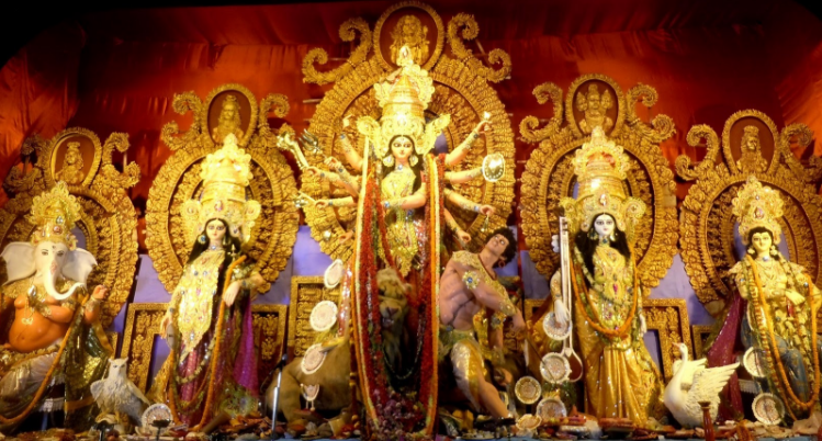 Durga Puja 2017: Get to know the ways to how Bengalis celebrate the festival
