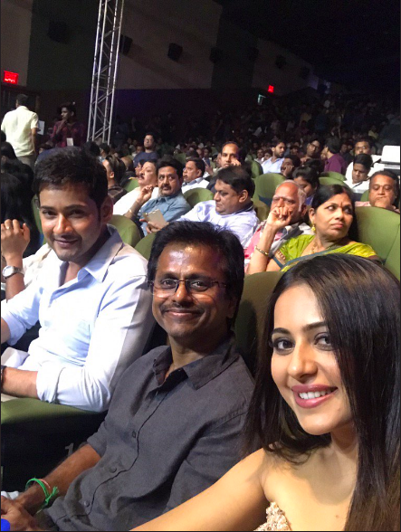 Spyder audio launch led to a grand event with the cast and the director at the venue