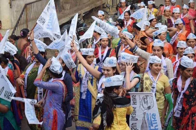 AAP holds Jhaadu Yatra in Gujarat today ahead for elections 2017