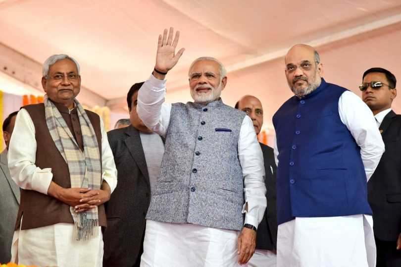 Vijay Rupani, Nitin Patel takes oath in Gujarat; PM Modi and Amit Shah attends ceremony