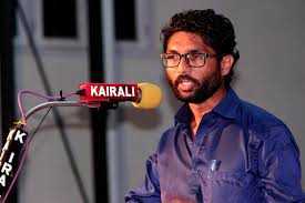 Jignesh Mevani holds conference to clarify speech, condemns violence in Bhima Koregaon