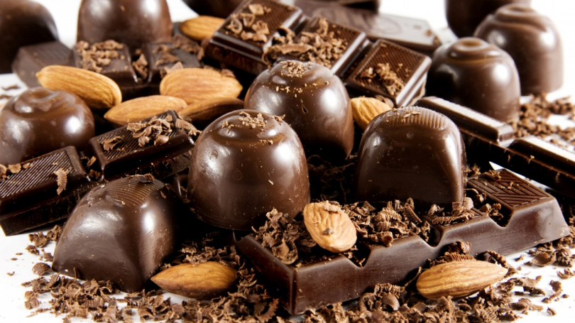 Chocolate Day latest Images, Quotes, Wishes, Shayari for WhatsApp and Facebook