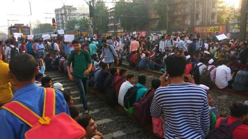 Mumbai Rail Roko Protest, Students demanding jobs, Block railway tracks
