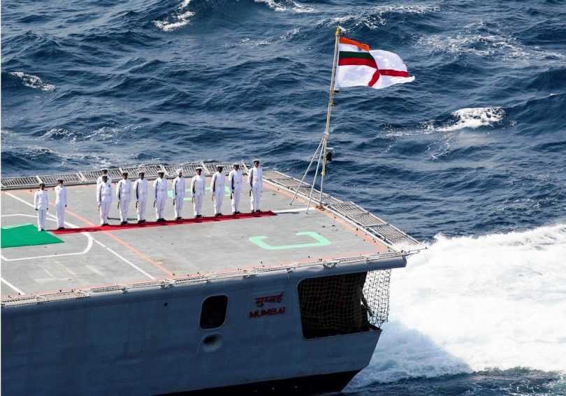 Indian Navy Recruitment 2018 apply soon : Check details here