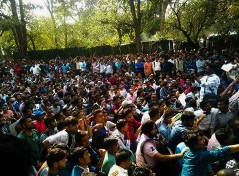 Delhi CM Arvind Kejriwal asks for the SSC exam scam investigation