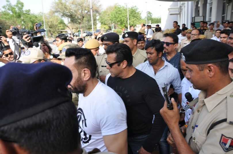 Blackbuck poaching case: Salman Khan gets bail, fans rejoice