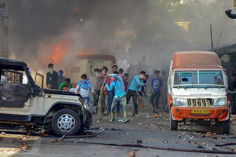 Bharat Bandh: Rail tracks, roads and other services hit in Bihar
