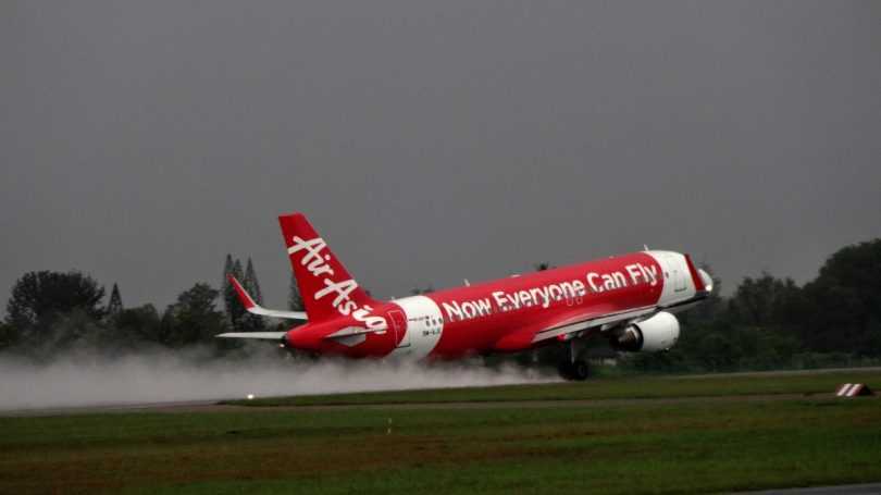 Air Asia Group CEO Tony Fernendes and others booked by CBI over violation of aviation rules