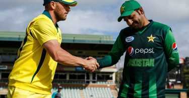 Tri Series Final: Pakistan beat Australia by 6 Wickets