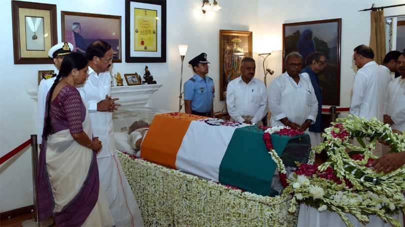 Atal Bihari Vajpayee cremation highights; SC announces half-day holiday; former PM’s body being moved to BJP HQ