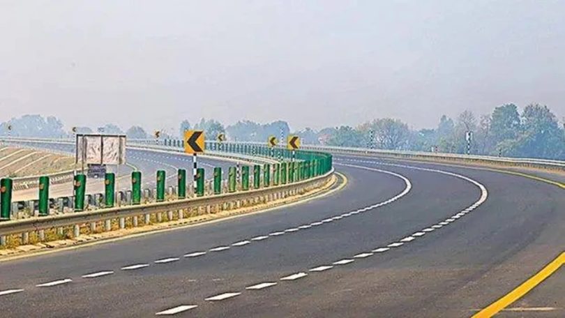 Ongoing Construction of Expressways in Uttar Pradesh (UP) to Improve Connectivity and Boost Economic Development